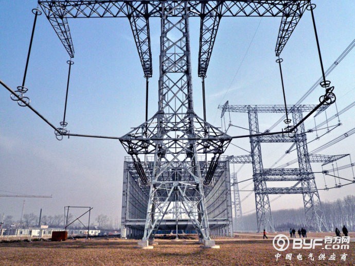 电网建设：成都天府新区九江配套送出工程增容改造施工