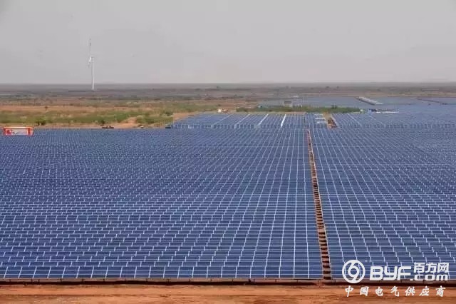 8、查拉恩卡光伏电站（Charanka Solar Park）