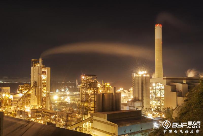 香港最大规模太阳能发电厂启用 预计每年产电110万度