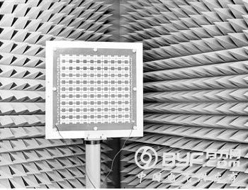 “无损”超材料科提升激光效率