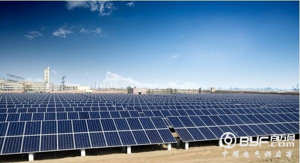 2017年光伏行业:分布式热潮来袭绿证难缓补