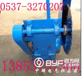 新型的卡箍切墙机