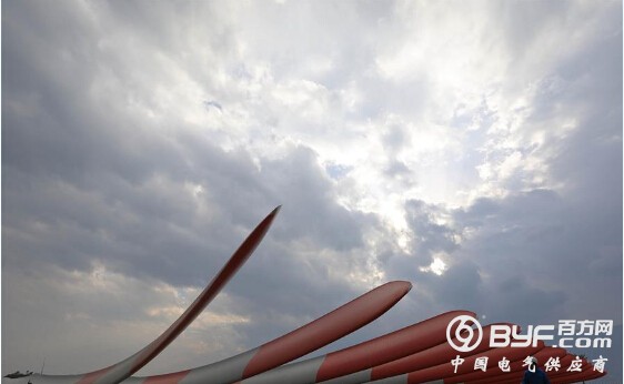 四川凉山：绿色风电全产业链助力脱贫