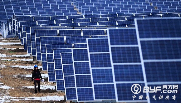 龙羊峡建了“世界最大光伏电站” 一年可发电14亿千瓦时