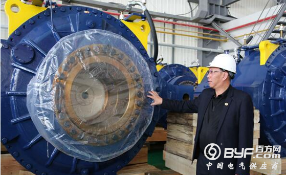 新能源产业蓬勃发展 助力青海海西&ldquo;绿色之路&rdquo;