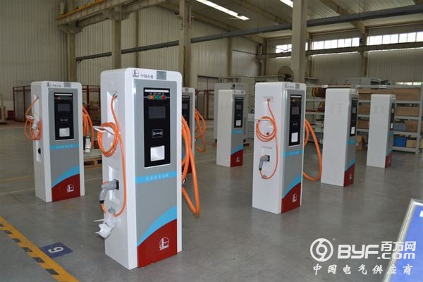 董扬:充电基础设施急需产业成长和技术进步