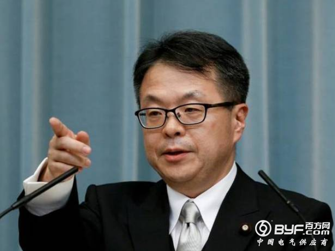 闲事婆美国这边空袭叙空军基地，这边处处插手中国收购外企