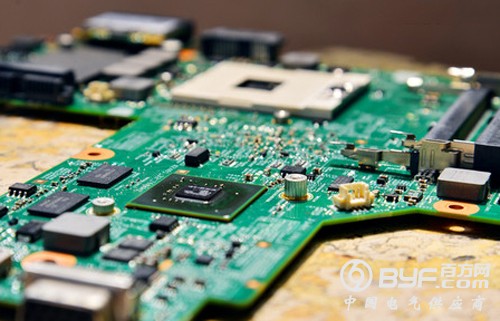 集成电路增长态势依旧 火热市场却遭“一盆冷水”