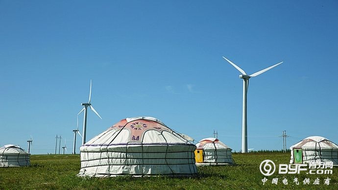 内蒙古四子王旗五万千瓦风光发电项目开工