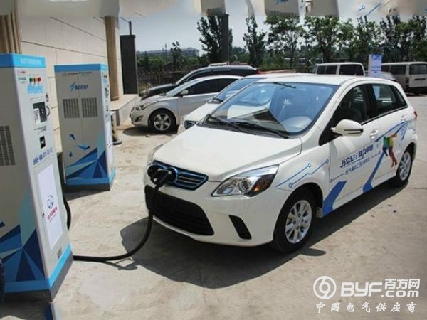 共享单车火了 可新能源汽车共享还需解决四大难题