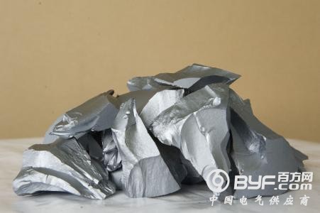 多晶硅价格稳步上扬 国内供应再创新高