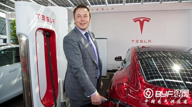 马斯克用一块电池打破了新能源僵局