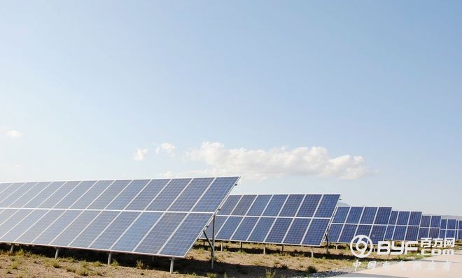 七月市场获中、美需求支撑 短期光伏价格将持平