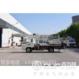 双钩全液压8吨汽车底盘吊车整车构造及详细配置四通质量可靠耐用图3