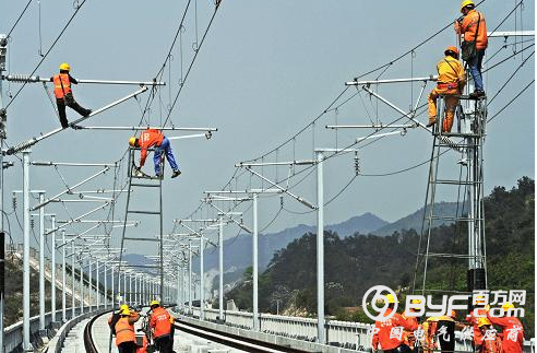 沃尔沃2019年实现全面电气化