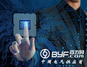 华为余承东：华为正研发AI芯片 预计下半年推出