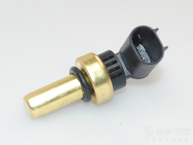 如何选择传感器的灵敏度和量程？