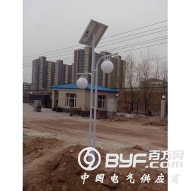 福瑞光电FR-ld-058 6米双臂锂电太阳能路灯广泛安装图2