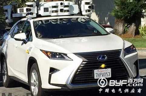 苹果无人驾驶测试车升级 头顶数十个传感器