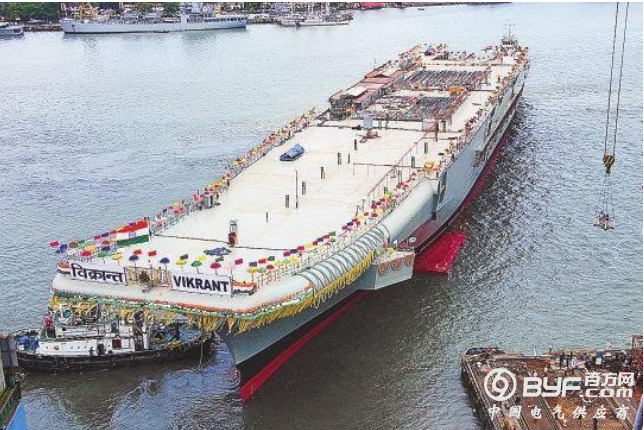 英国航母造船厂甩卖中国巨型龙门吊，印度有意接手
