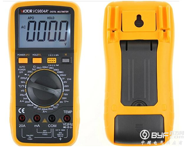 如何使用万用表检测电容