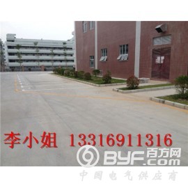 坪山停车场划线路交通线标线怎么做，消防通道画字