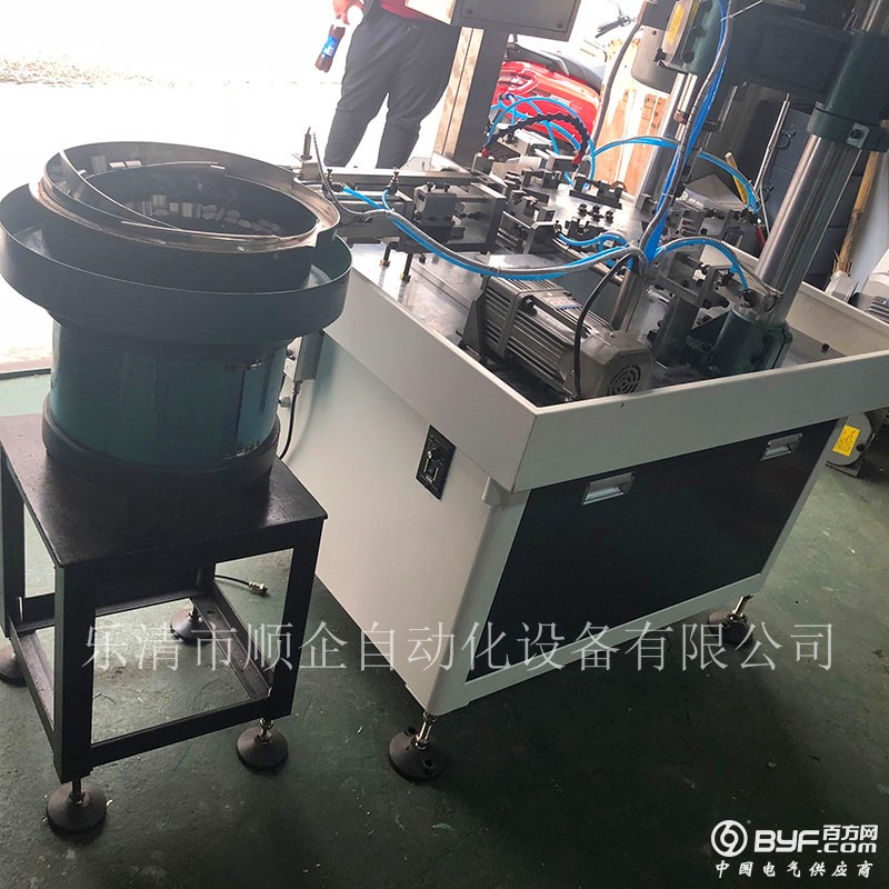 铝件自动钻孔攻丝机