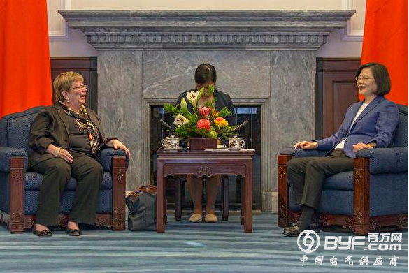 蔡英文&ldquo;求带话&rdquo;：请美方豁免台湾钢铝关税