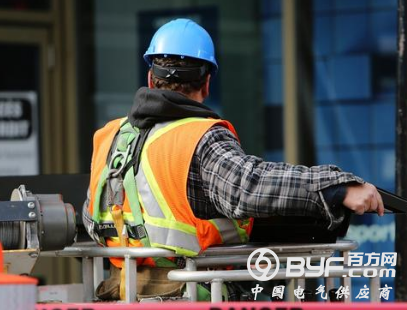 上市20天暴跌1600亿，富士康如何沦为中国最惨独角兽？