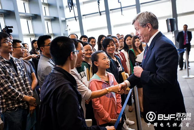 美国收紧高科技专业留学生签证，院校与中资公司合作亦遭查