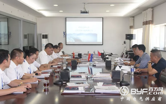 内蒙古电网公司领导考察人民电器集团江西变电公司
