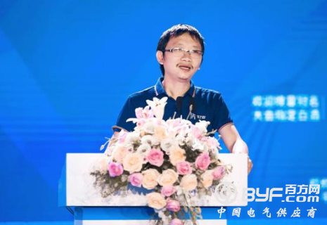 电子科大教授：人工智能将把99%的人变为无用阶层