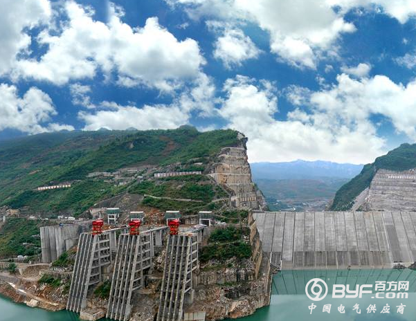 老挝南塔河1号水电站1机组首次启动取得圆满成功