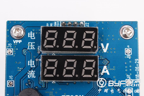 无线充电工程师速度收藏：一款多功能测试工具上手体验