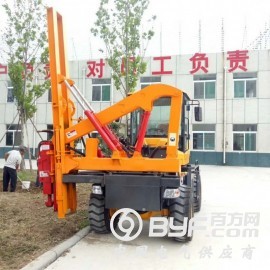 厂家供应高速护栏立柱打桩机 公路护栏一体式钻孔机多少钱