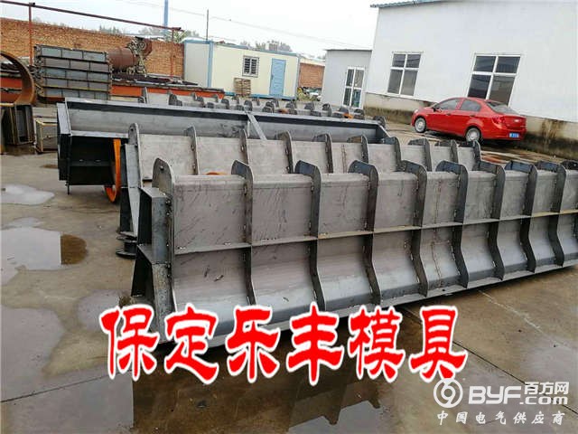 隔离墩模具52