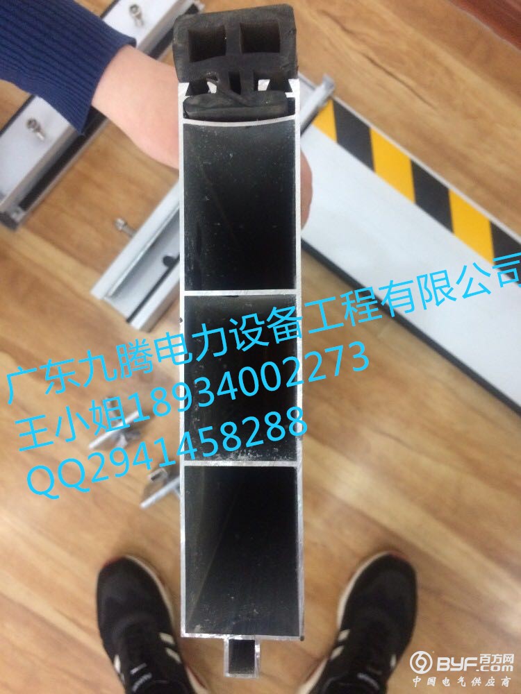 600647375337357483_副本