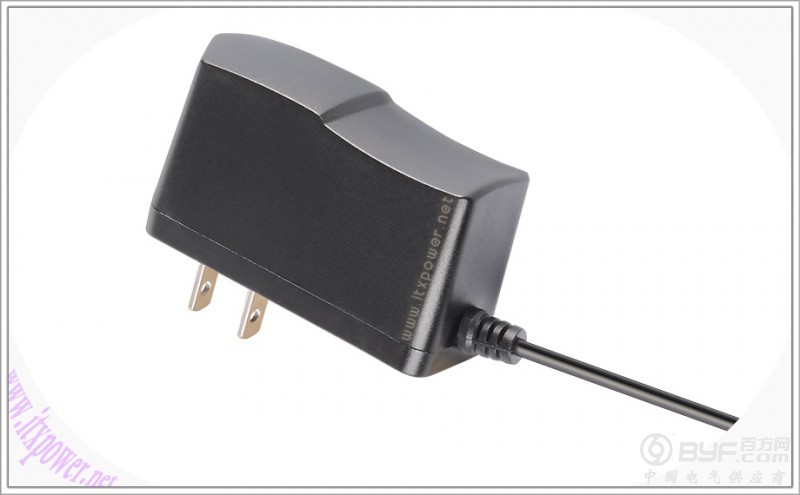 24V0.5A电源适配器