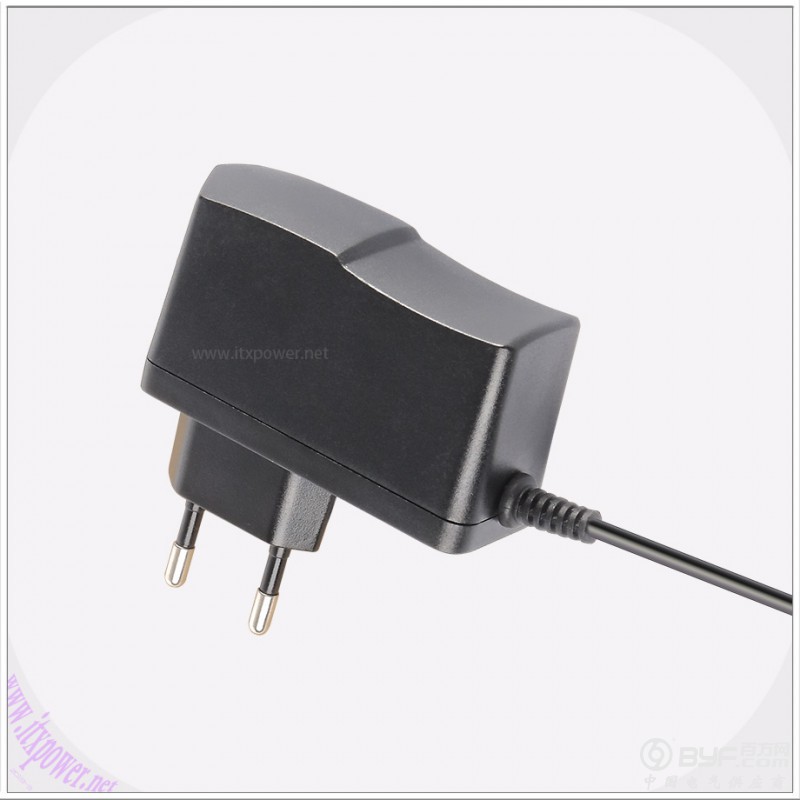 24V0.5A电源适配器
