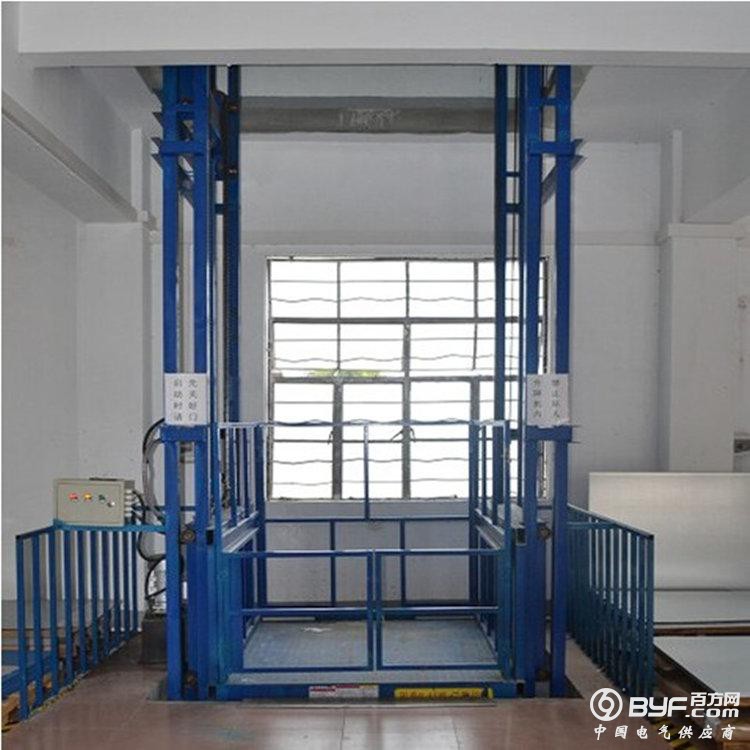 导轨式液压升降平台