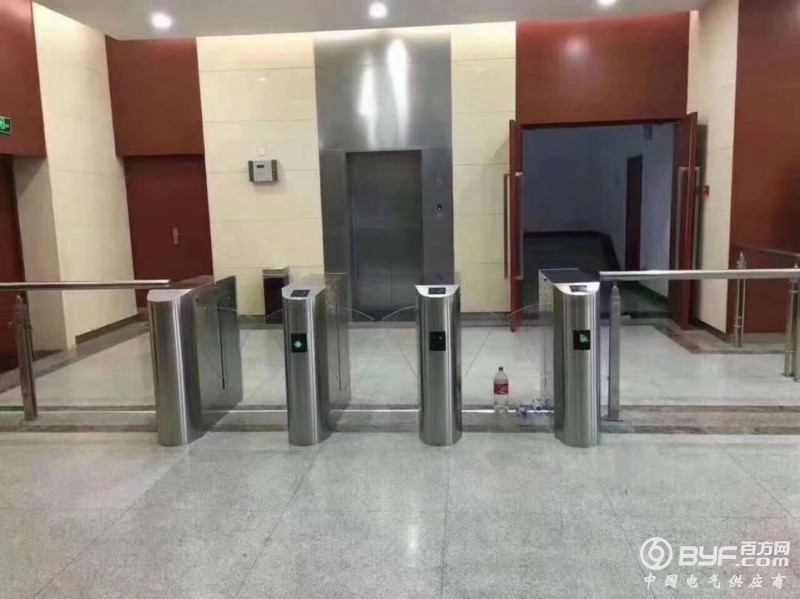 大厦翼闸01