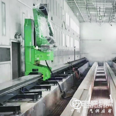 供应湖南机器人7轴-喷涂均匀机器人行走轨定制生产厂