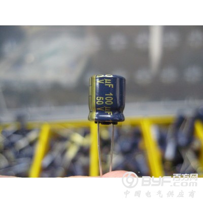 5600uF 6.3v 105C 徑向電解電容器低ESR图4