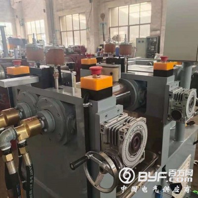 供应6寸160实验性开炼机图2