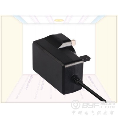 IEC 62368/IEC 61558标准5V4A电源适配器图4