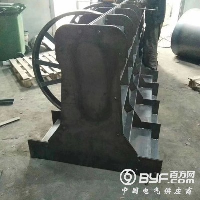 高速隔离墩模具 混凝土中央隔离带钢模具定制 凯亚模具厂图5