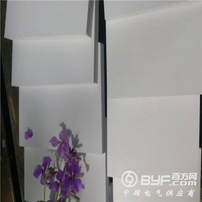 厂家批发PVC板材PVC发泡板雪弗板0.65密度室内外装饰板