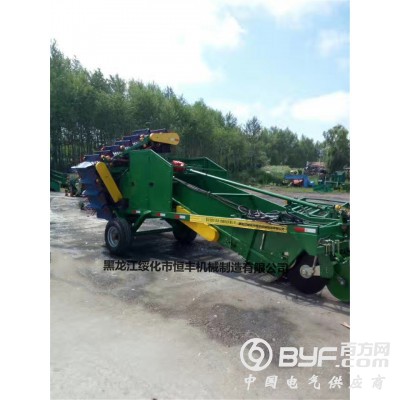 4U-2 1390-2型牵引式马铃薯挖掘机图4
