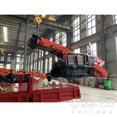 50型扒渣机  煤矿扒渣机  扒渣机带破碎锤图2